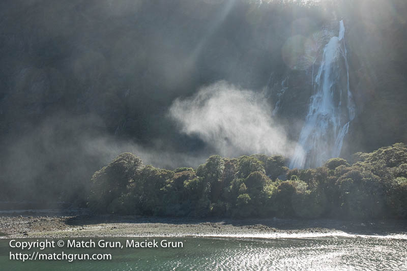 2294-0038-Waterfalls-In-Milford-Sound