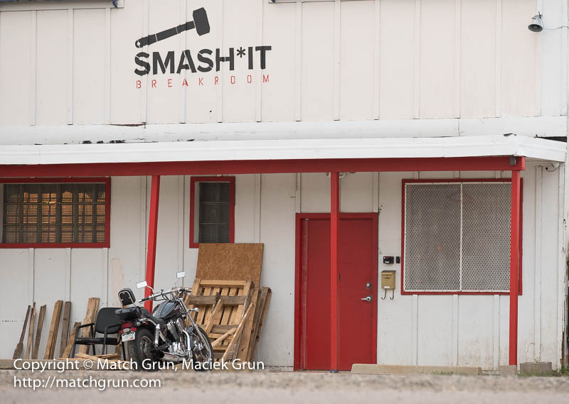 2359-0061-Smash-It-Breakroom