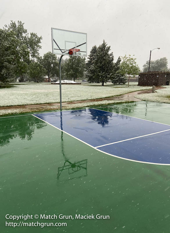 ip11-6286-Basketball-Court-In-Snow-Storm-Neighborhood-Park