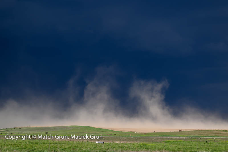 2830-0009-Dust-Storm-On-Agricultural-Fields-Near-Bennett