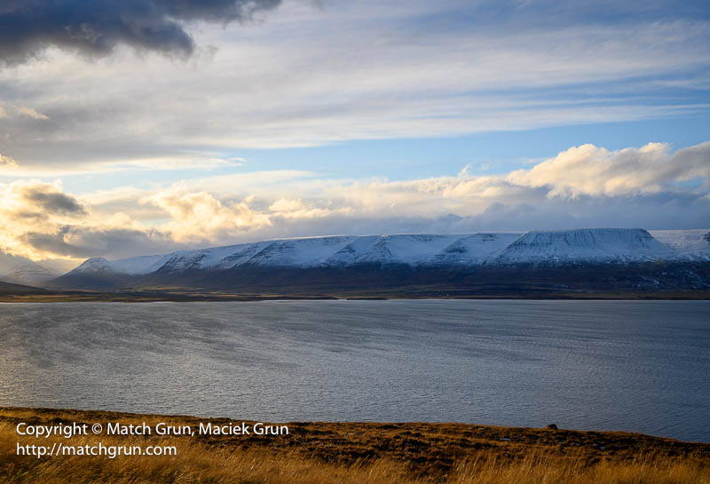 3081-0044-Sunset-Over-Mountains-Near-Akureyri