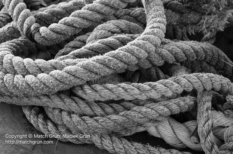 3083-0032-Coils-Of-Mooring-Ropes-Husavik