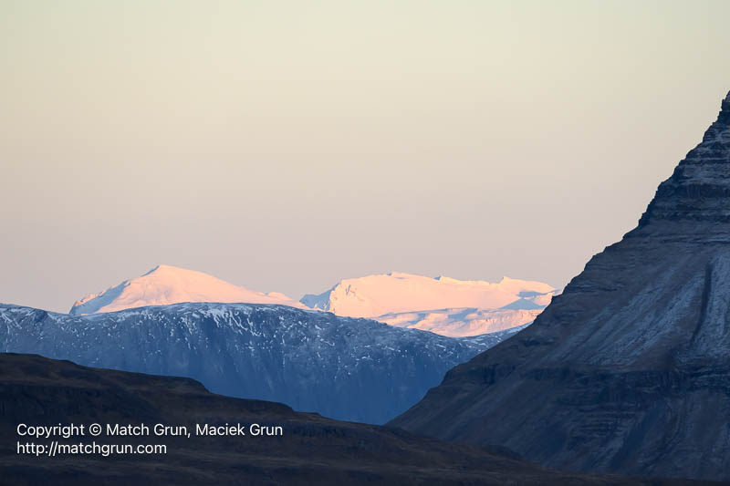 3087-0044-Distant-Mountains-Near-Grundarfjordur