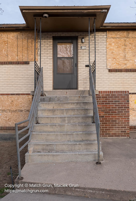 3334-0002-Boarded-Up