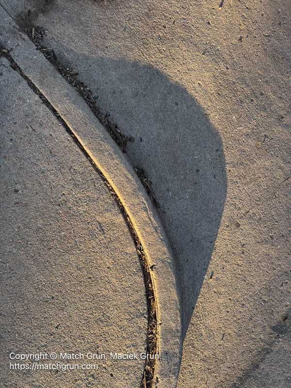 ip15-0025-Sidewalk-Shadow-And-Texture