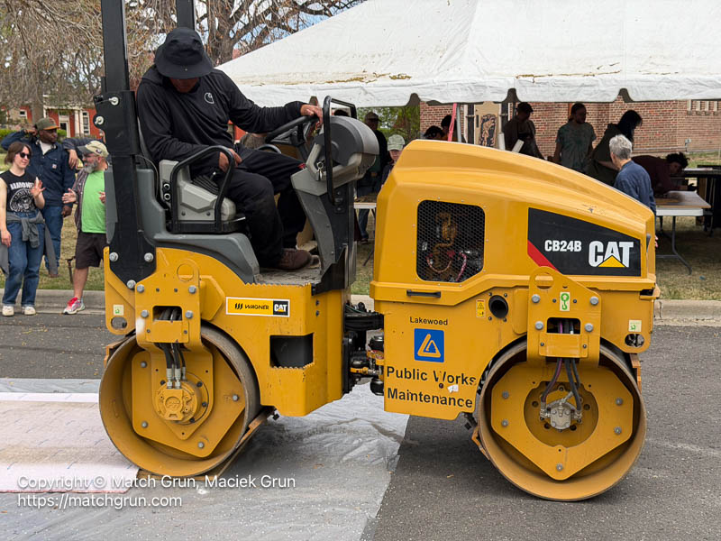 ip17-0314-Rolling-Off-The-Blankets